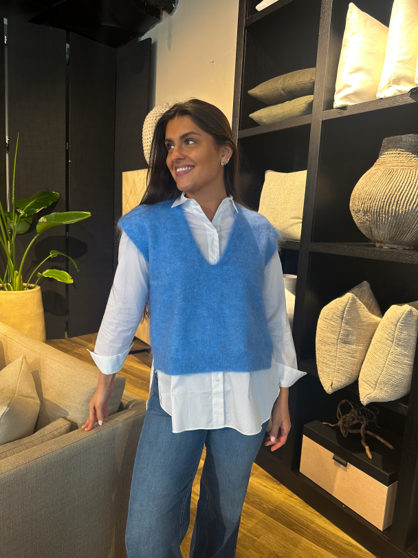 Camryn Knit Vest - Marina - Image 2