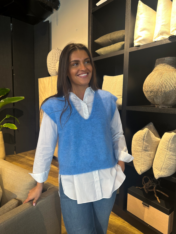 Camryn Knit Vest - Marina - Image 4