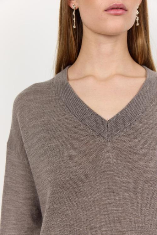 Ismaila 3 V-neck Wool Morel