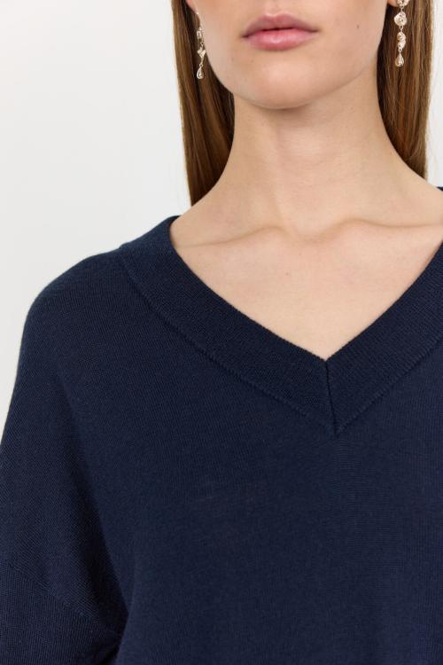 Ismaila 3 V-neck Wool Navy