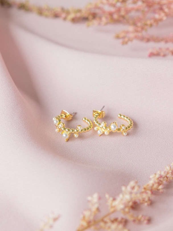 Lily earrings pearly petite