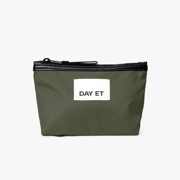 Day Gweneth Mini - Image 1