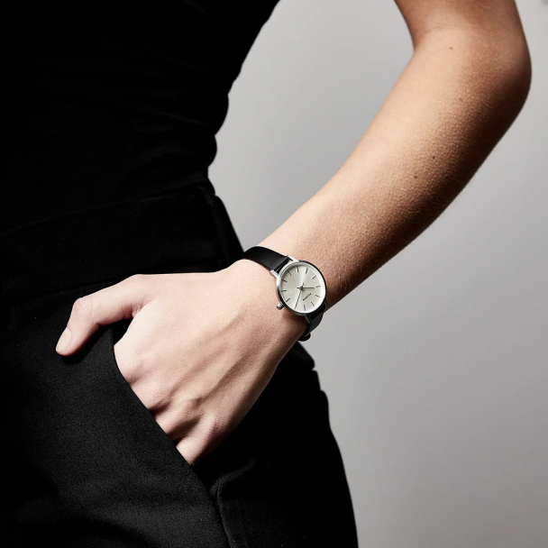 Pilgrim Nerine sølvbelagt klokke i rustfritt stål - Image 1