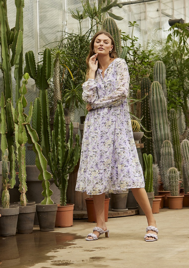 Ze-Ze Seden kjole - Image 1