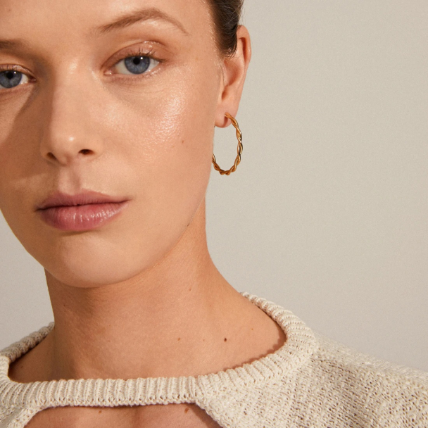 Pilgrim Naja gullbelagte øreringer - Image 1