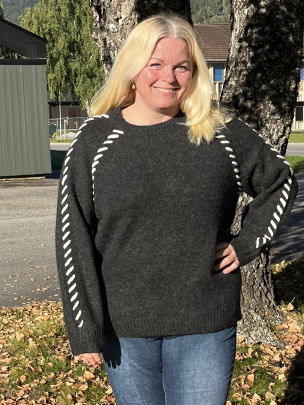 Zizzi mStitch strikket genser - Image 1