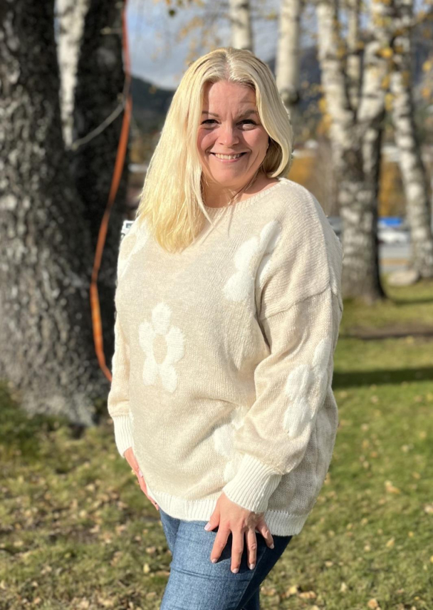 Mapp Big Rose strikkegenser i ullblanding - Image 1