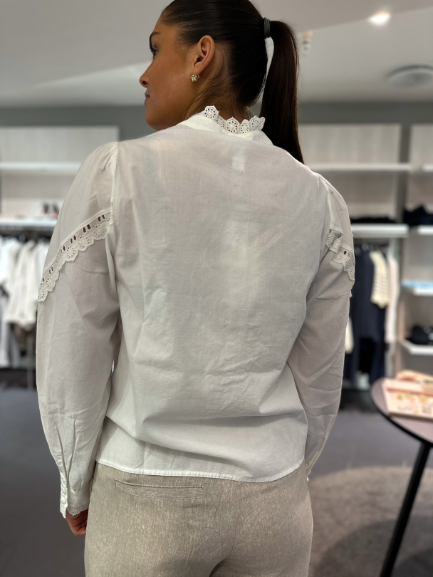 Komea Shirt - Star White - Image 2