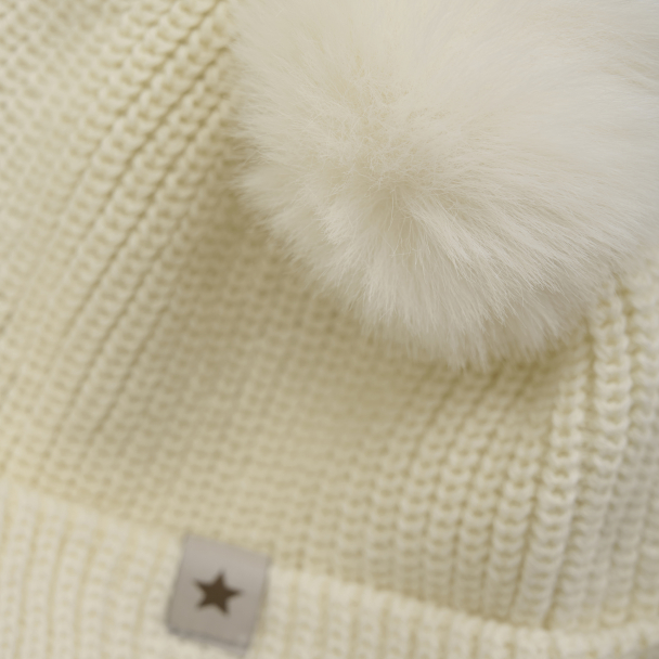 Hat Knit w. Pompoms - Antique White - Image 3