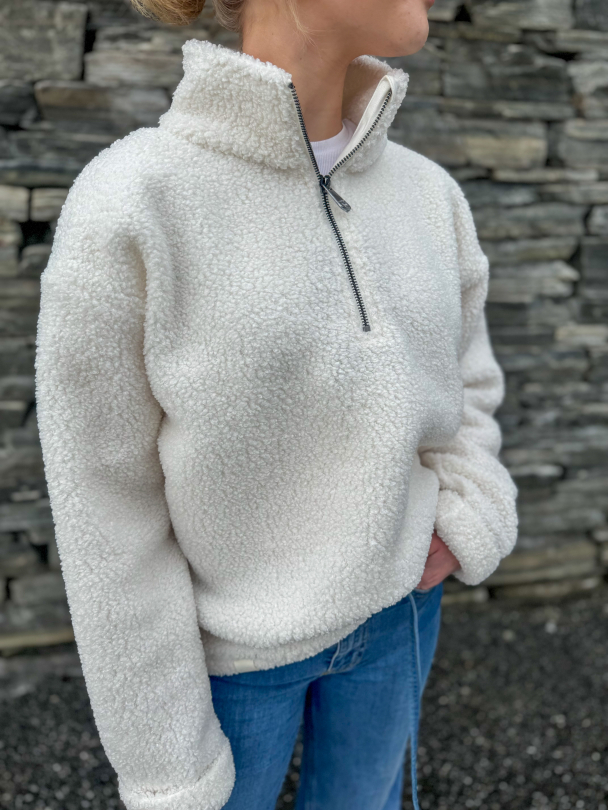 Annie Half Zip - Image 3