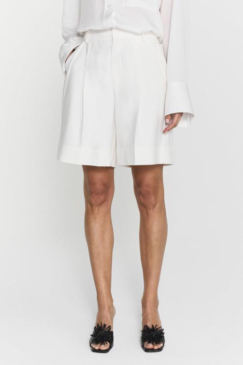 Ayla Shorts - Ivory