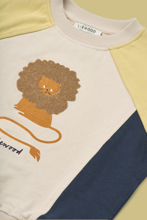 Liewood | Aude Placement Sweatshirt - Circus Lion/Sandy - Image 4