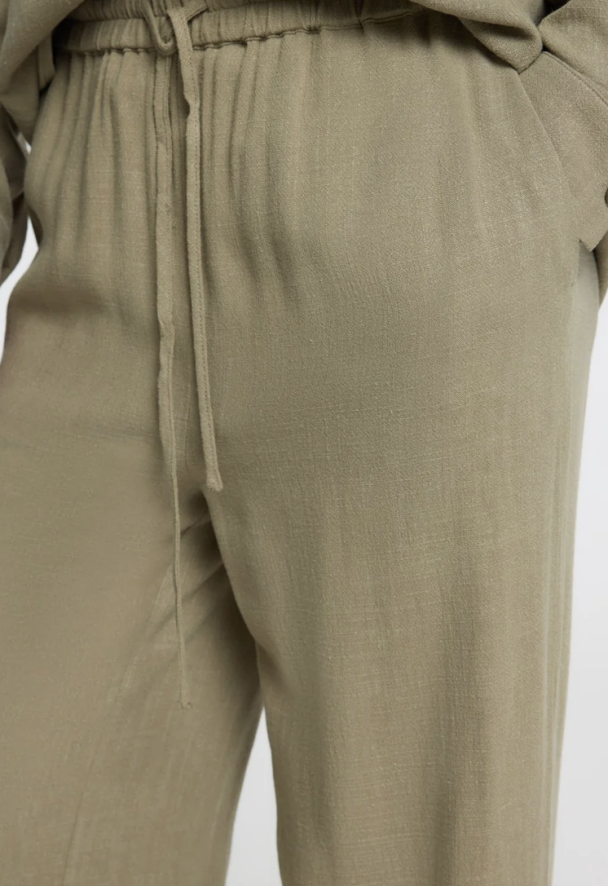 Viva - Gulia Long Linen Pant - Vetiver - Image 5