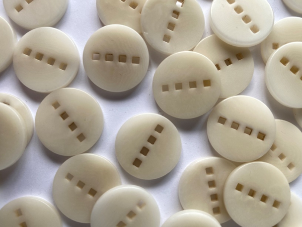 Corozo Natural Undyed