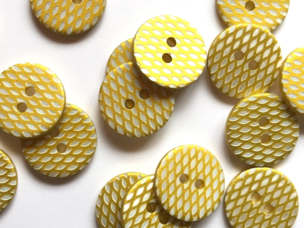 Metallic Shell Yellow