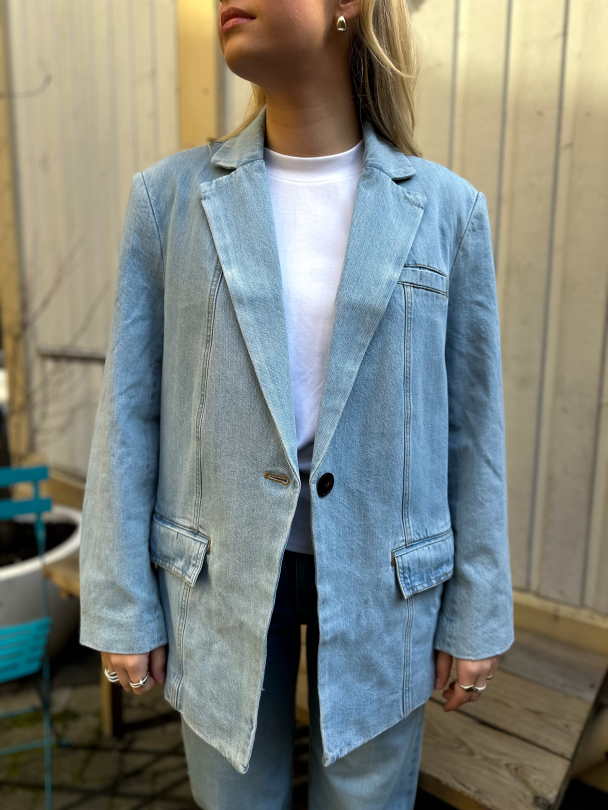 Vella Blazer - Light Blue Washed - Image 1