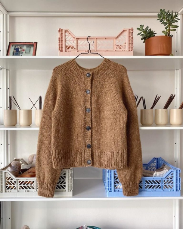 Novice Cardigan Chunky Edition - Image 2