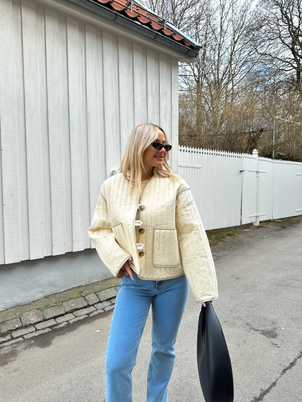 Linn Quilted Jacket - Birch  - Image 4