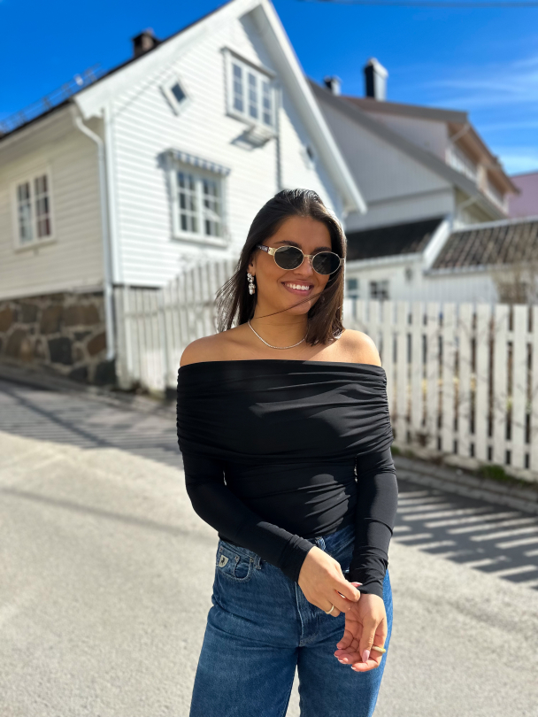 Off Shoulder Top - Black - Image 4