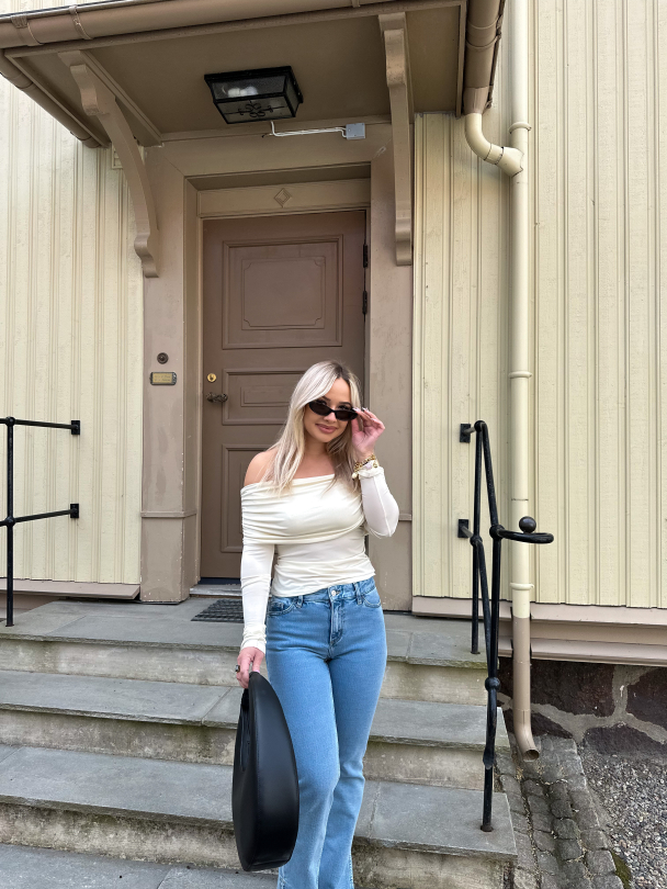 Off Shoulder Top - Off White - Image 3