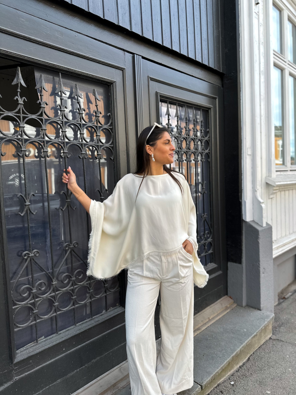Hailie Blouse - Ivory - Image 6