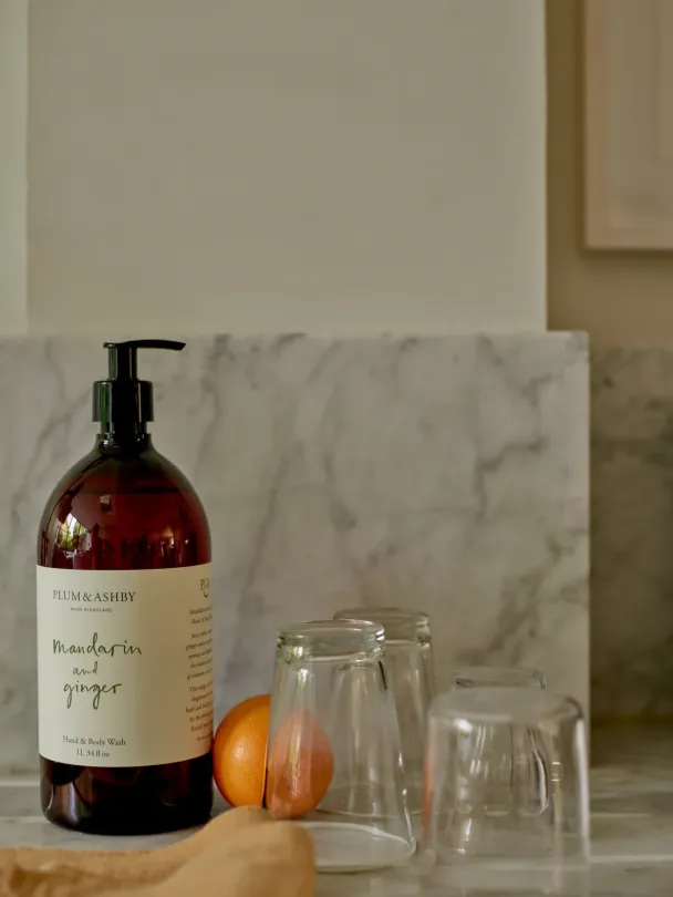 1L Bodywash, Mandarin & Ginger - Image 3