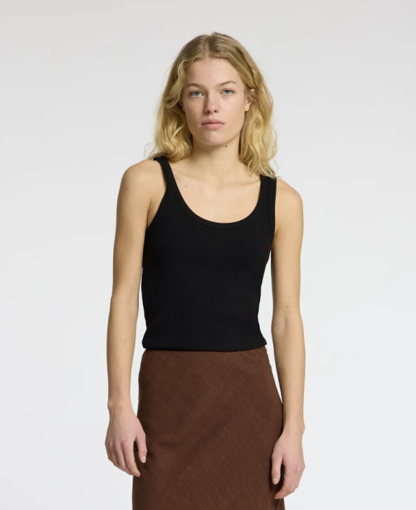 Anna U-Neck Tank Top - Black  - Image 2