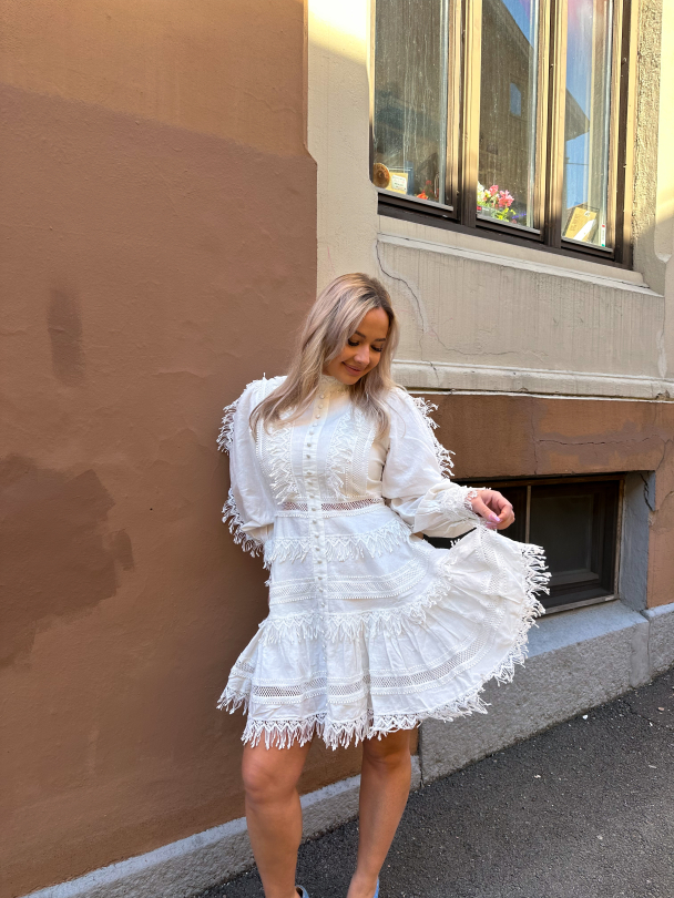 Silja Short Dress - Snow White  - Image 5