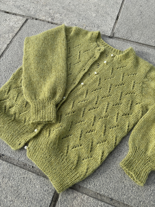 Strikkeoppskrift Ruth´s sommerjakke - Image 3