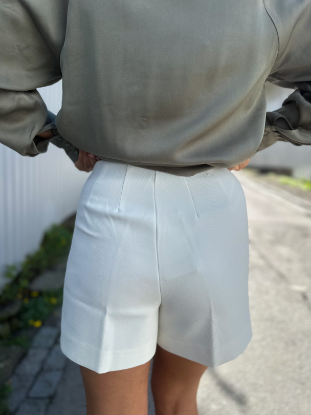Ilea New Shorts - Star White - Image 2