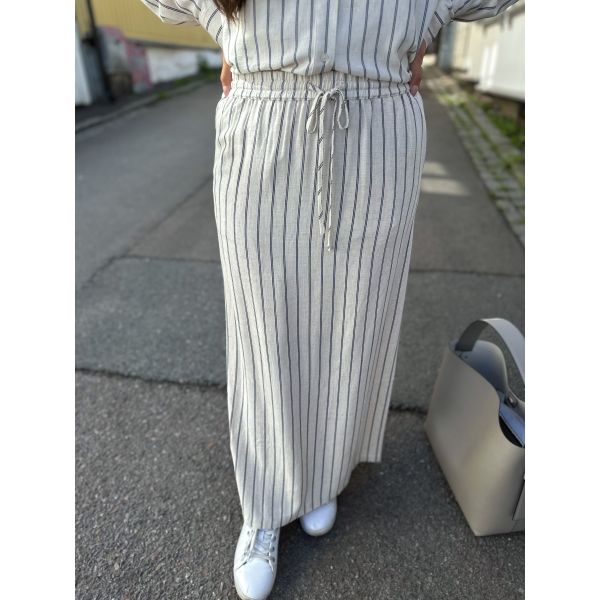 Viva Ankle Skirt - Sandshell Pin Stripe 