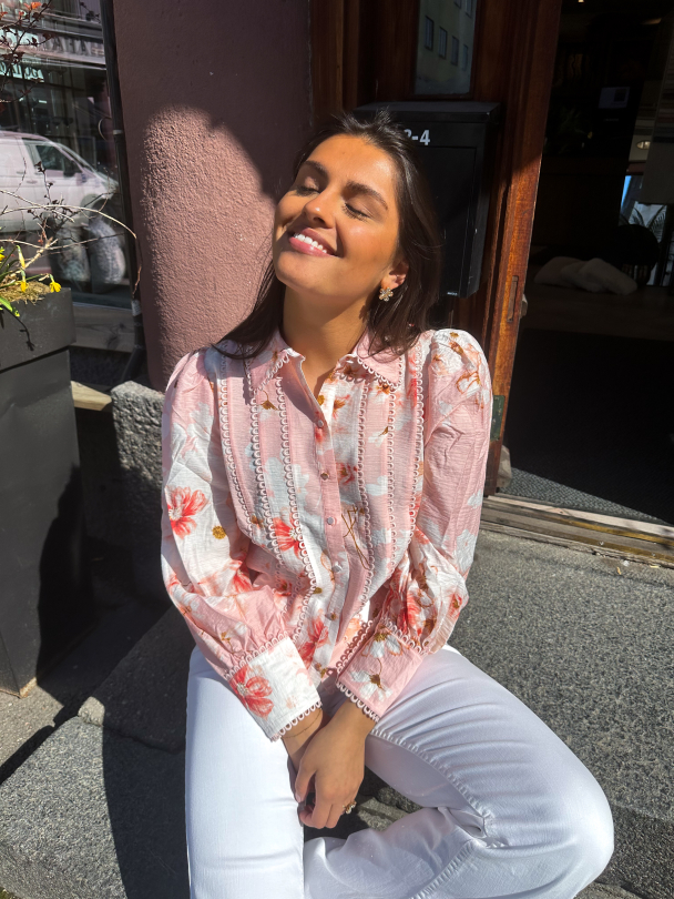 Billa Shirt  - Chintz Rose - Image 3