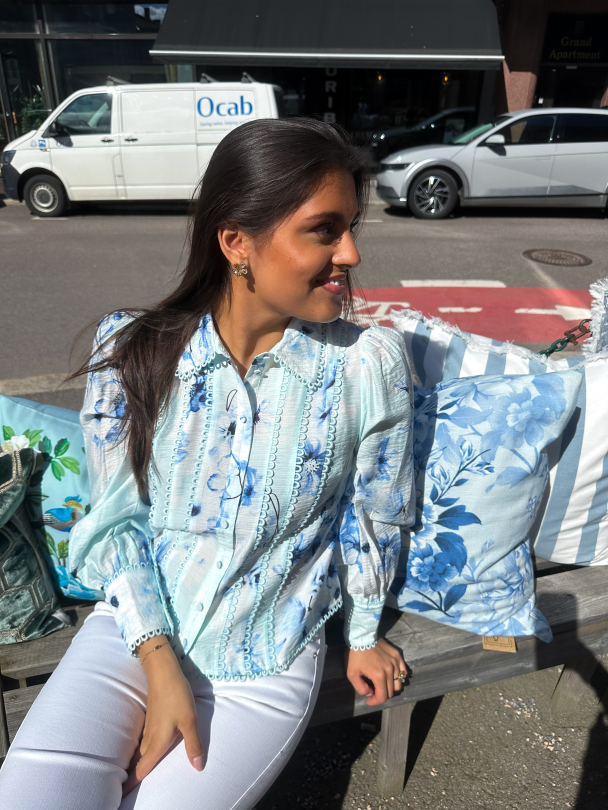 Billa Shirt  - Halogen Blue - Image 3
