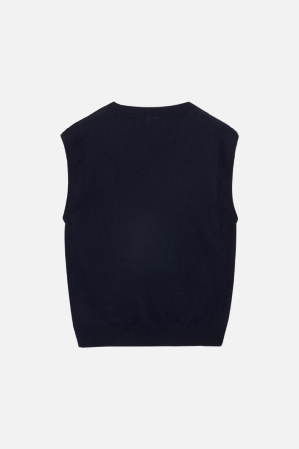 HC Elton Vest - Image 2