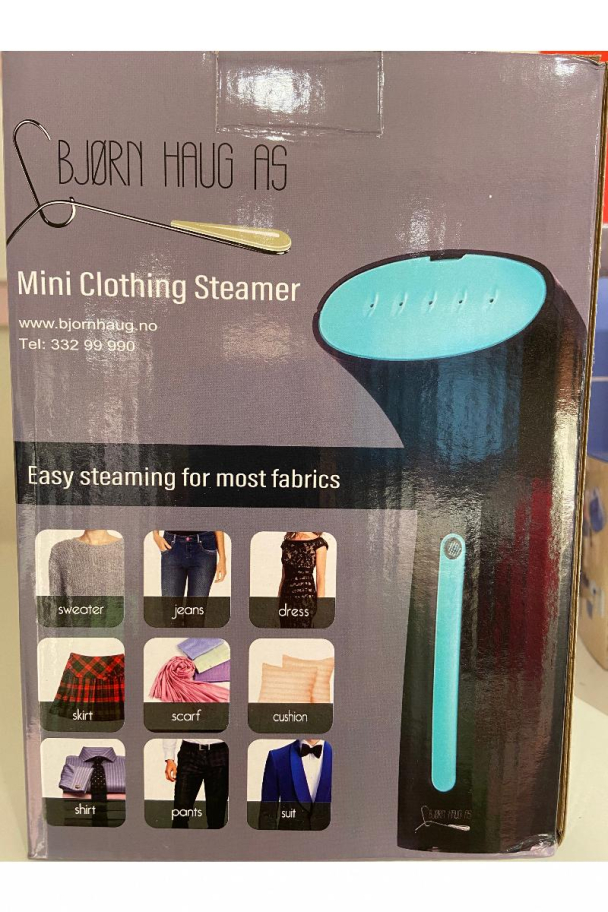 Mini Clothing Steamer - Image 1