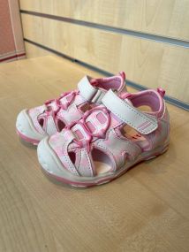 Amanda Sandal Hvit/rosa