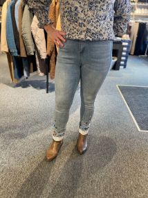Monday Bling-3680