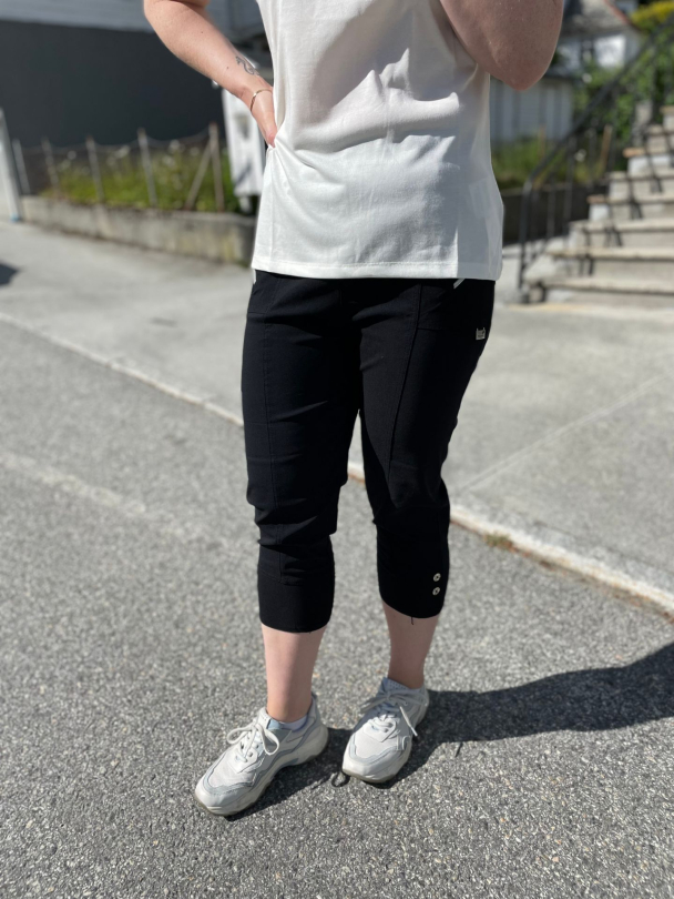 Cherry Berry Capri-Svart - Image 1