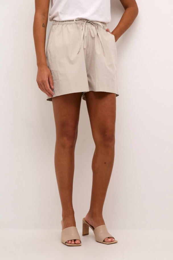 KAlillie Shorts Feather Grey - Image 2