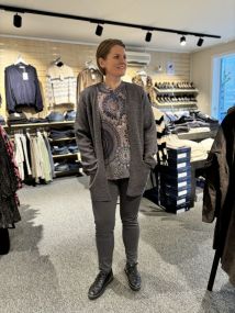 Larke Strikkejakke Grå