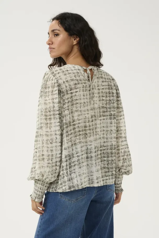 KAtrinike Bluse - Image 3