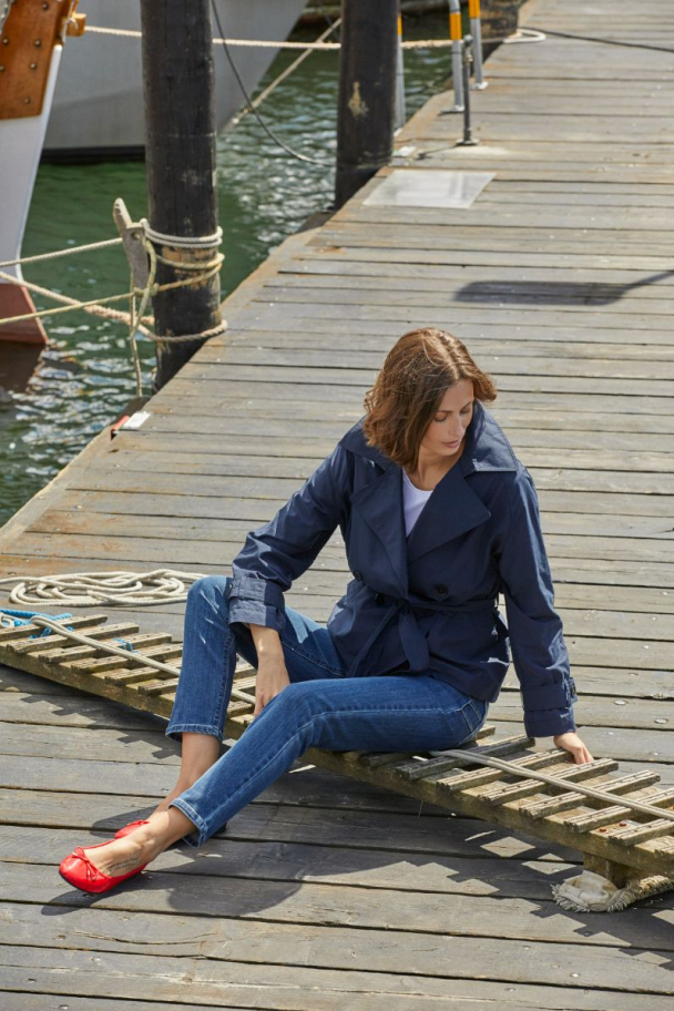 Trenchcoat Kort Marine - Image 1