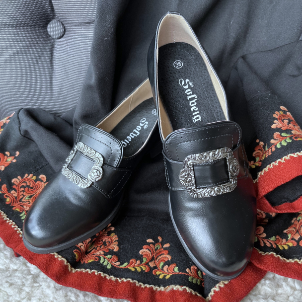 Solveig bunadsko - Image 1