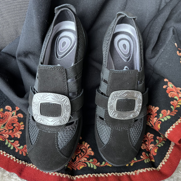 Gekko Christine bunadsko med avtakbar spenne - Image 2