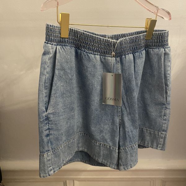 Anniki Shorts