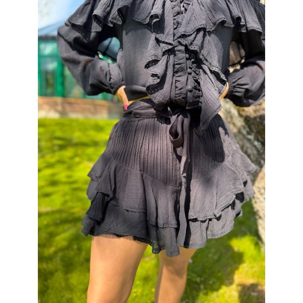 Frill Skirt Shorts - Black