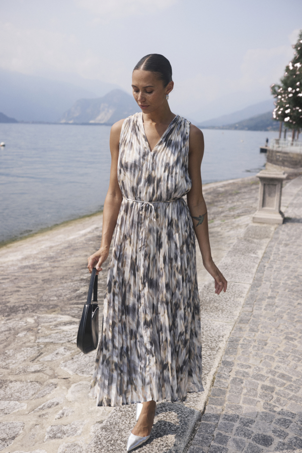 KAvicky Kjole - Image 5