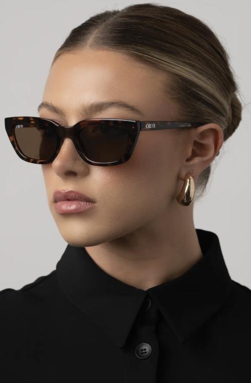 Nove - Tort/Brown