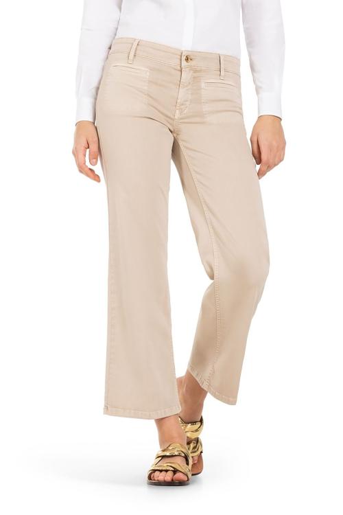 Tess Cropped