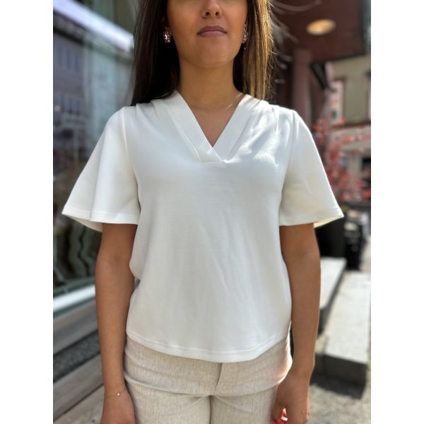 Tenny V-Neck - Snow White